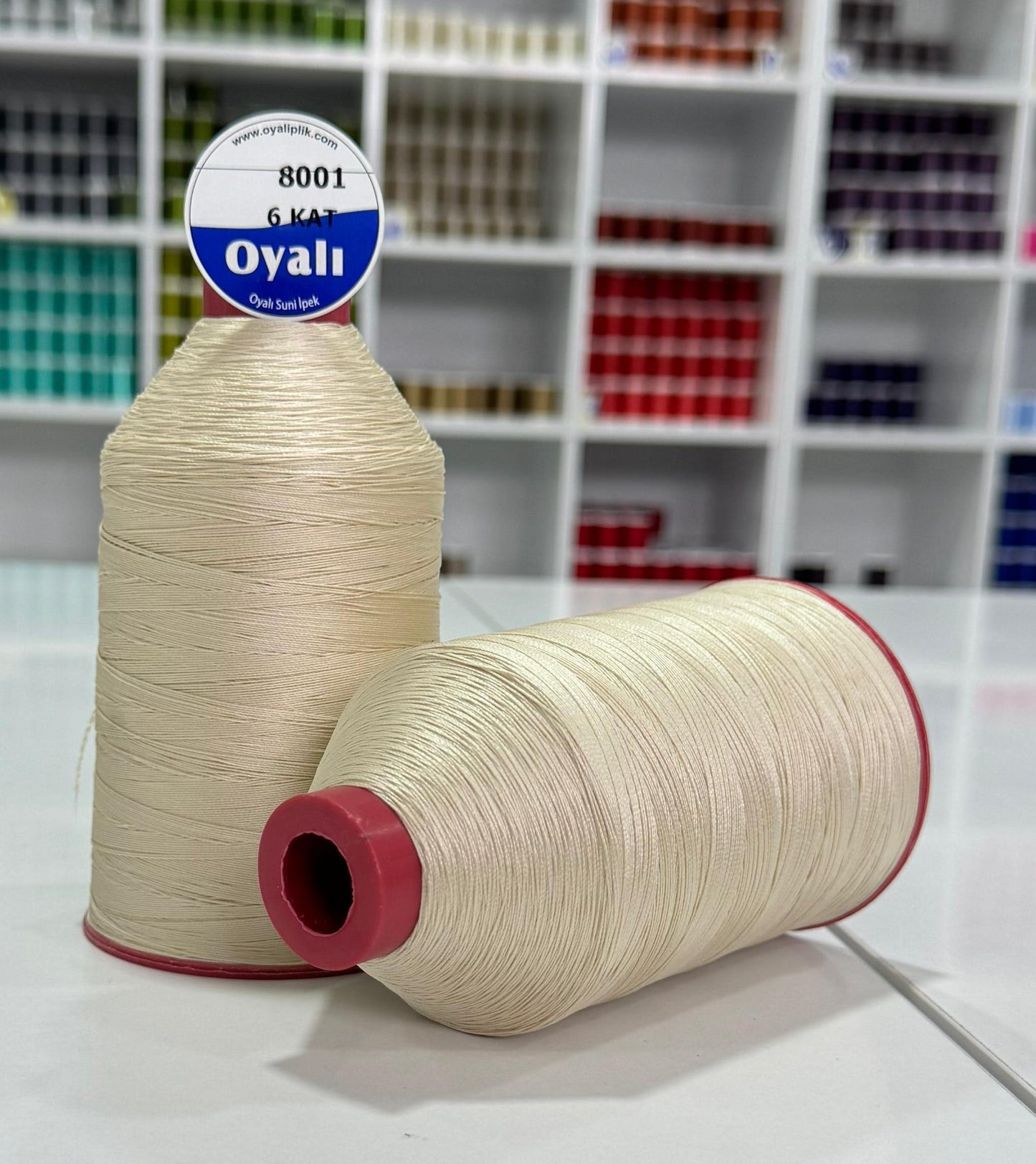 OYALI Dantel İpliği 200gr 6 kat Suni İpek (Tek Makara Gönderilecektir)